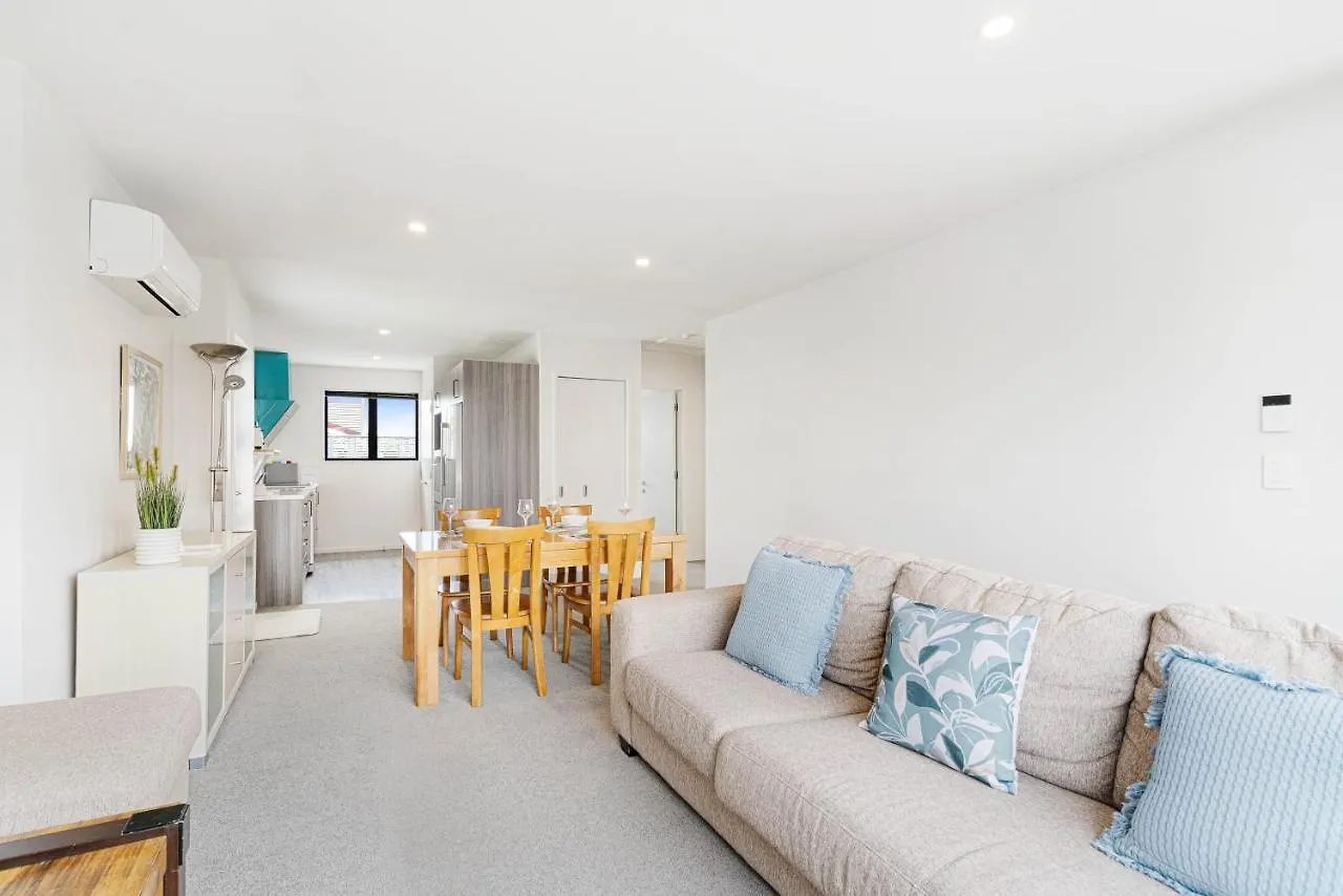 Cozy Merivale Two Bed W Parking Christchurch Apartmán